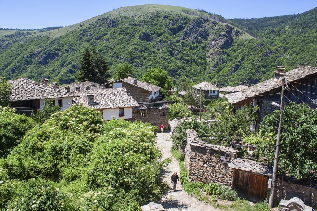 Kruchma Bratyata Guest House Ковачевіца Екстер'єр фото